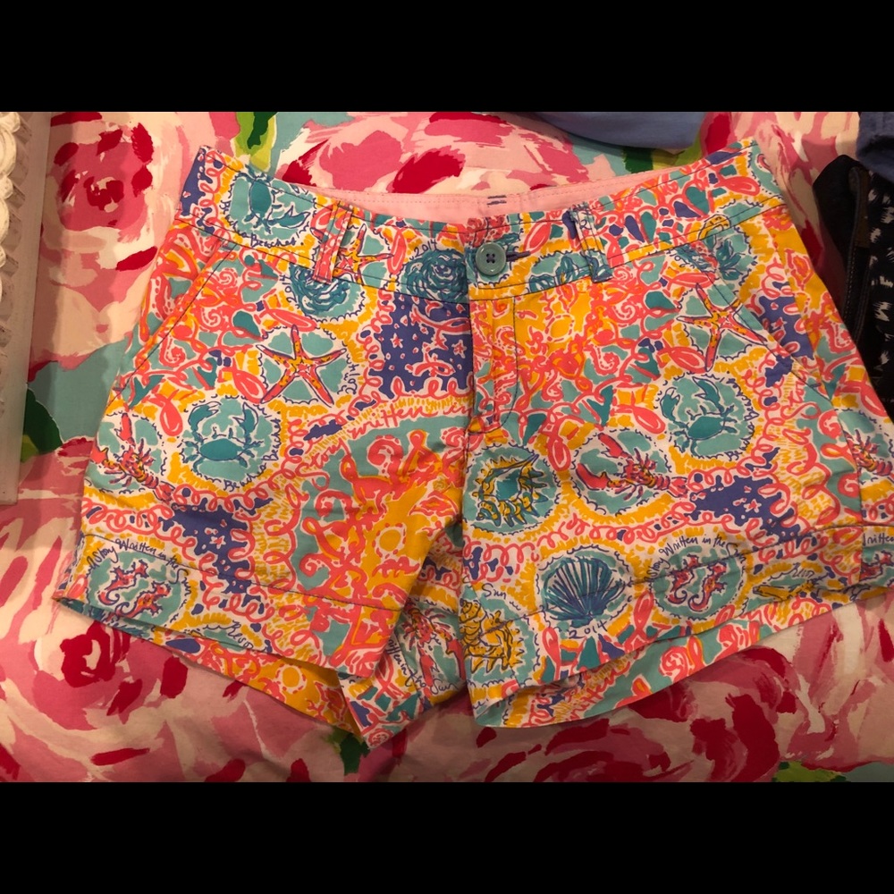 Lilly Pulitzer written in the sun shorts